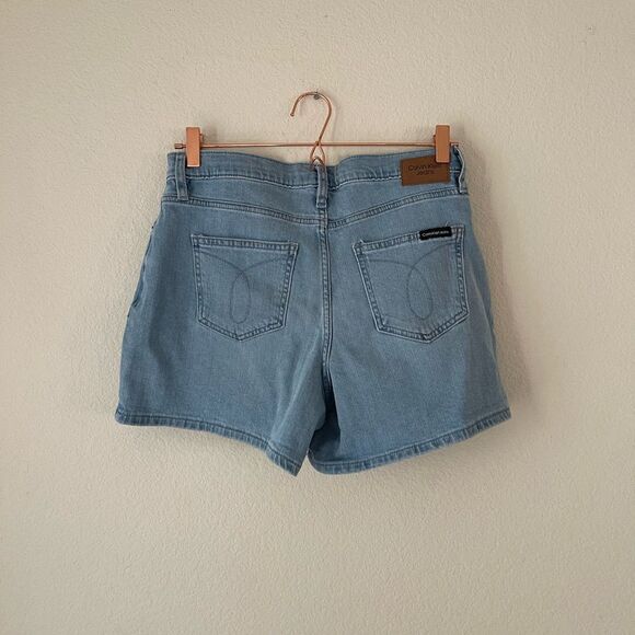 NWT Calvin Klein high rise shorts - Picture 4 of 8
